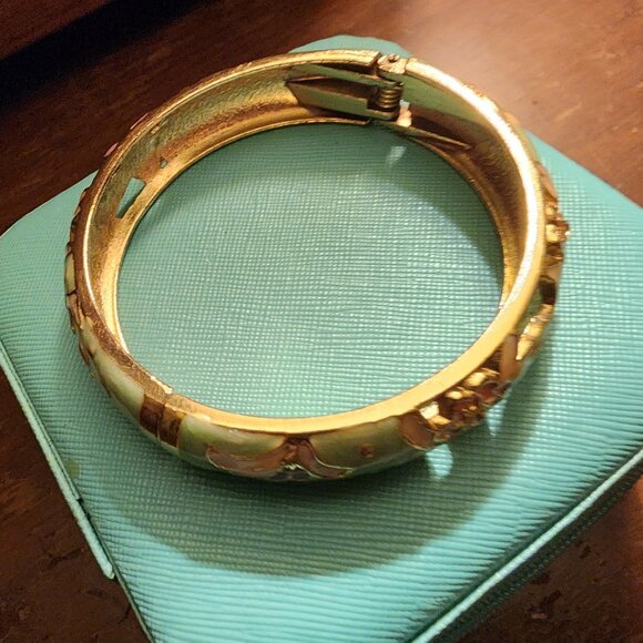 Goldtone  turquoise Enamel FLOWERS Bracelet - Picture 4 of 5